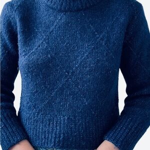 Everlane The Diamond-Stitch Cloud Crew in Deep Blue - Size M